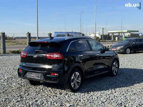 Kia Niro 2019 - фото 11