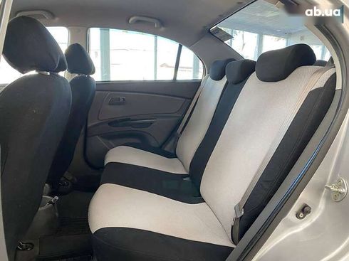 Kia Rio 2010 - фото 25