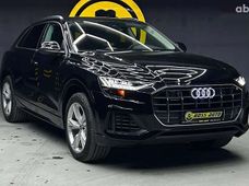 Продаж вживаних Audi Q8 2023 року - купити на Автобазарі