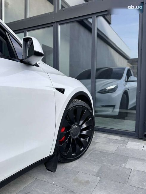 Tesla Model Y 2022 - фото 3