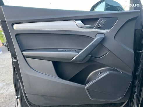 Audi Q5 2022 черный - фото 46
