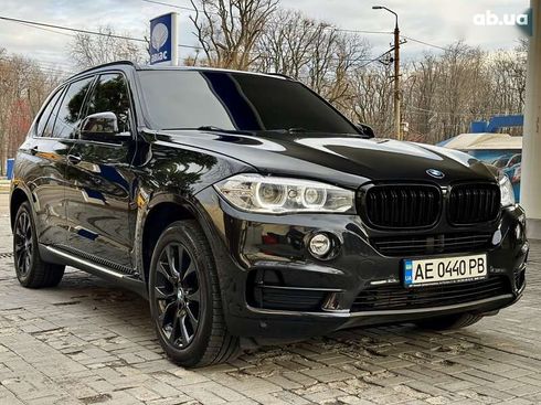 BMW X5 2014 - фото 9