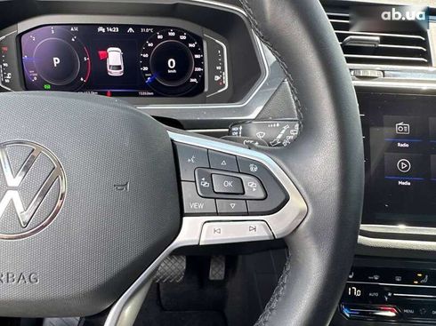 Volkswagen Tiguan 2022 - фото 16