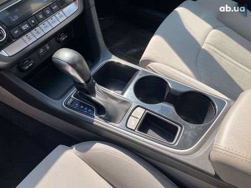 Hyundai Sonata 2018 - фото 15