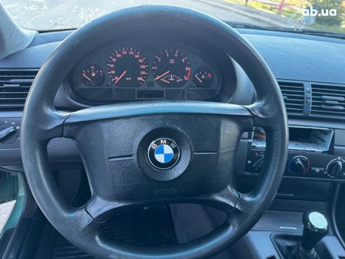 BMW 3 серия 2000 зеленый - фото 33