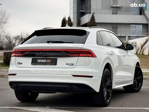 Audi Q8 2020 - фото 9