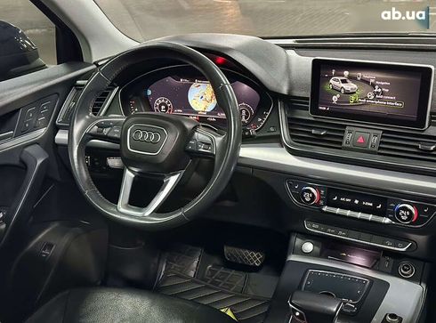 Audi Q5 2017 - фото 19