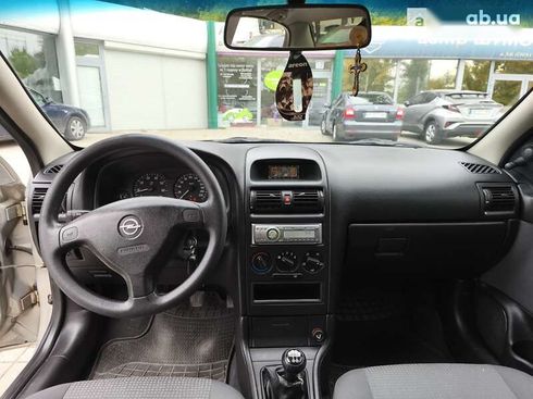 Opel Astra 2006 - фото 13