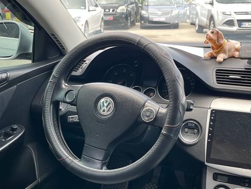 Volkswagen passat b6 2005 серый - фото 22