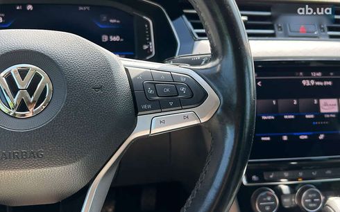 Volkswagen Passat 2020 - фото 21