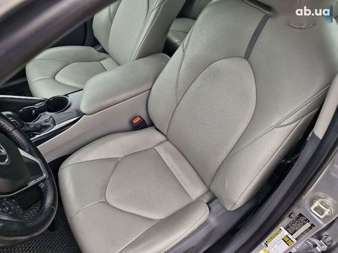 Toyota Camry 2018 - фото 24