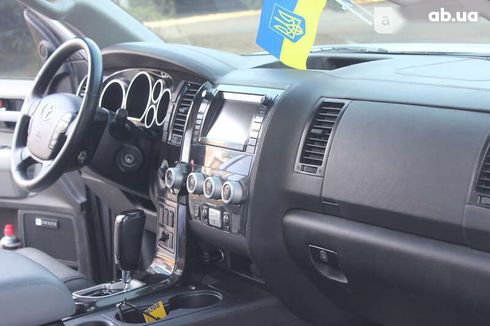 Toyota Sequoia 2008 - фото 26