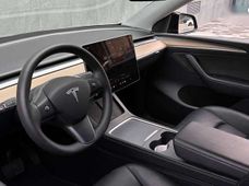 Продажа б/у Tesla Model Y в Киевской области - купить на Автобазаре