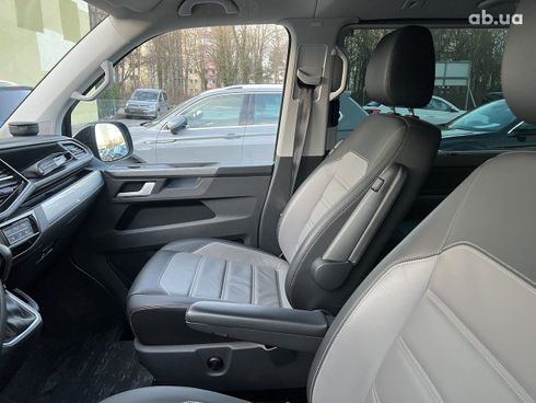 Volkswagen Multivan 2022 - фото 37