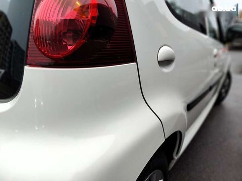 Peugeot 107 2013 - фото 18