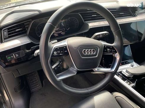Audi E-Tron 2019 - фото 16