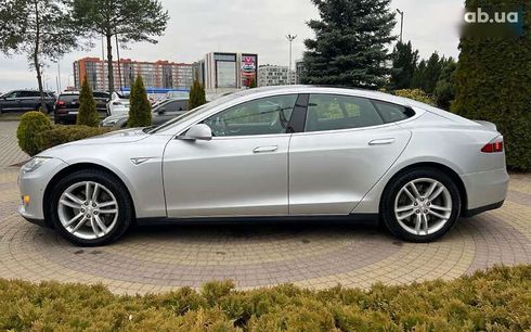 Tesla Model S 2015 - фото 4