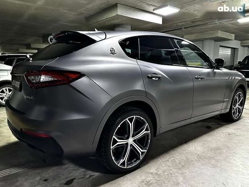 Maserati Levante 2019 - фото 9