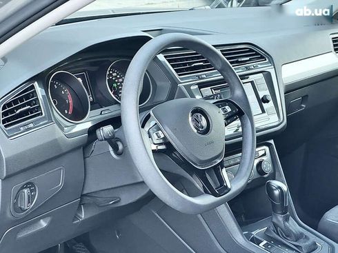 Volkswagen Tiguan 2020 - фото 24