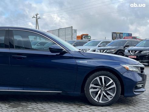 Honda Accord 2019 синий - фото 12