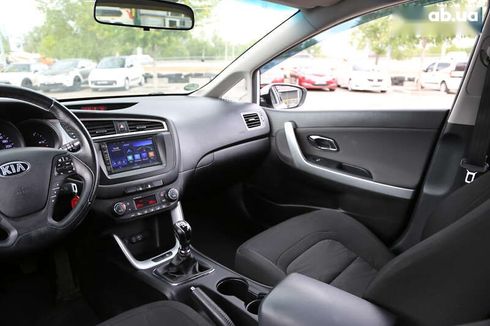 Kia Cee'd 2015 - фото 14