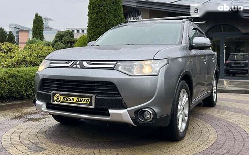 Mitsubishi Outlander 2015 - фото 3