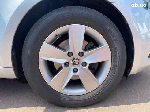 Skoda Octavia 2020 - фото 24