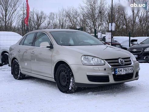 Volkswagen Jetta 2005 - фото 9