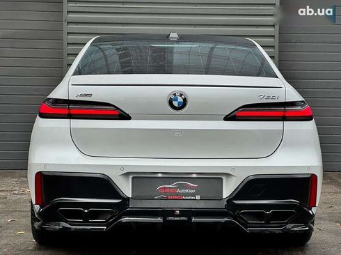BMW 7 серия 2023 - фото 8