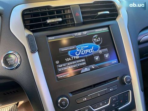 Ford Mondeo 2016 - фото 17