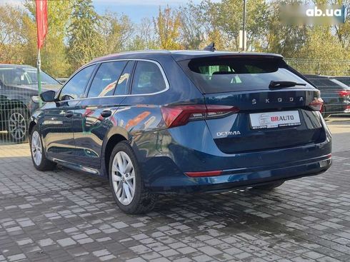 Skoda Octavia 2021 - фото 19