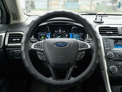 Ford Fusion 2017 - фото 13