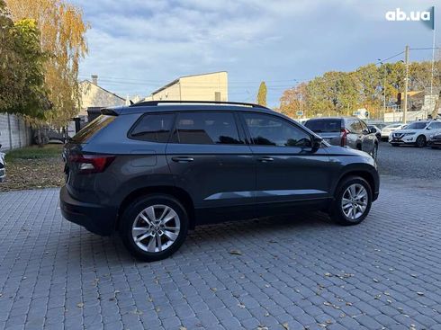 Skoda Karoq 2021 - фото 14