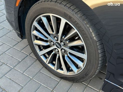 Lincoln MKZ 2018 черный - фото 7