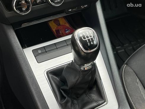 Skoda octavia a7 2017 бежевый - фото 21