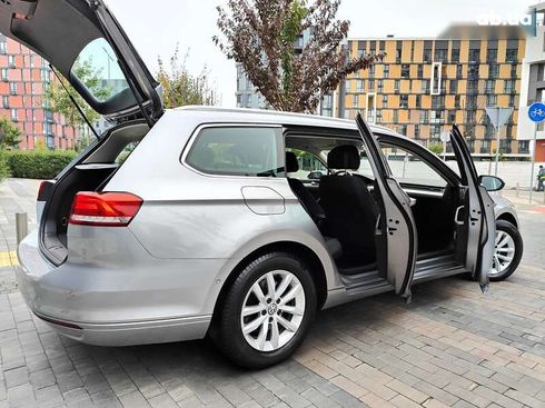 Volkswagen Passat 2019 - фото 23