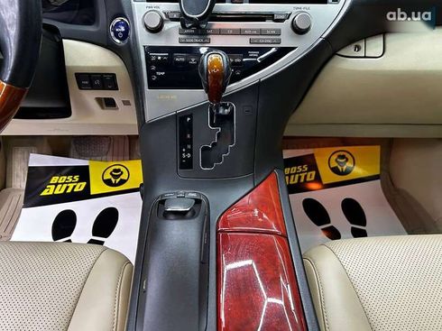 Lexus RX 2011 - фото 18