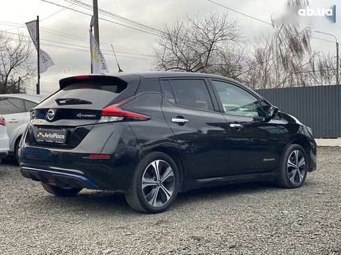 Nissan Leaf 2018 - фото 12