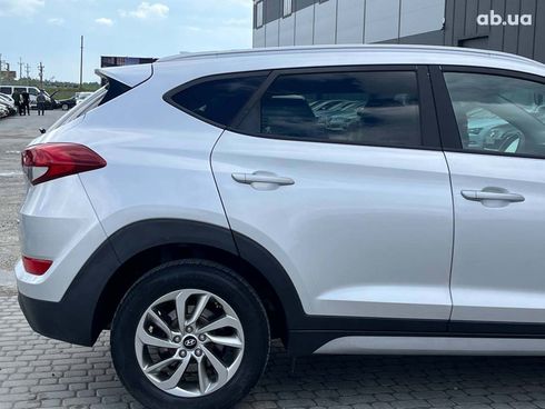 Hyundai Tucson 2017 серый - фото 5