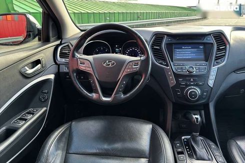 Hyundai Grand Santa Fe 2016 - фото 15