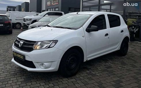 Dacia Sandero 2015 - фото 3