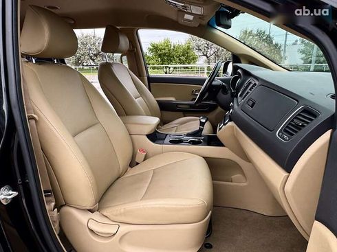 Kia Carnival 2020 - фото 22