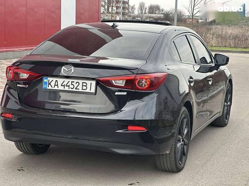 Mazda 3 2017 - фото 9