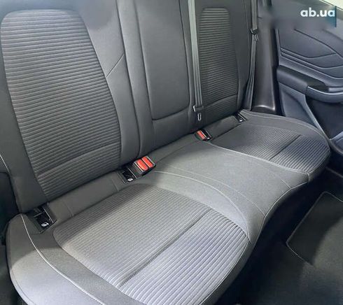 Ford Focus 2020 - фото 10