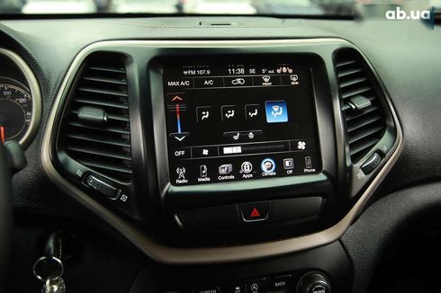 Jeep Cherokee 2016 - фото 16