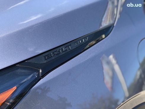 Chevrolet Bolt 2021 серый - фото 5