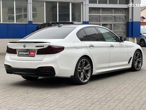BMW 5 серия 2017 белый - фото 5