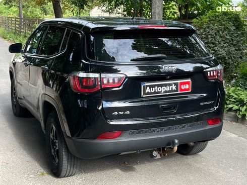 Jeep Compass 2017 черный - фото 10