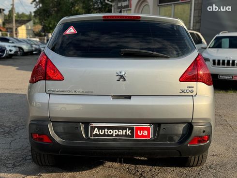Peugeot 3008 2012 серый - фото 10