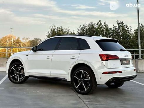 Audi Q5 2021 - фото 6